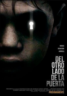 Al otro lado de la puerta